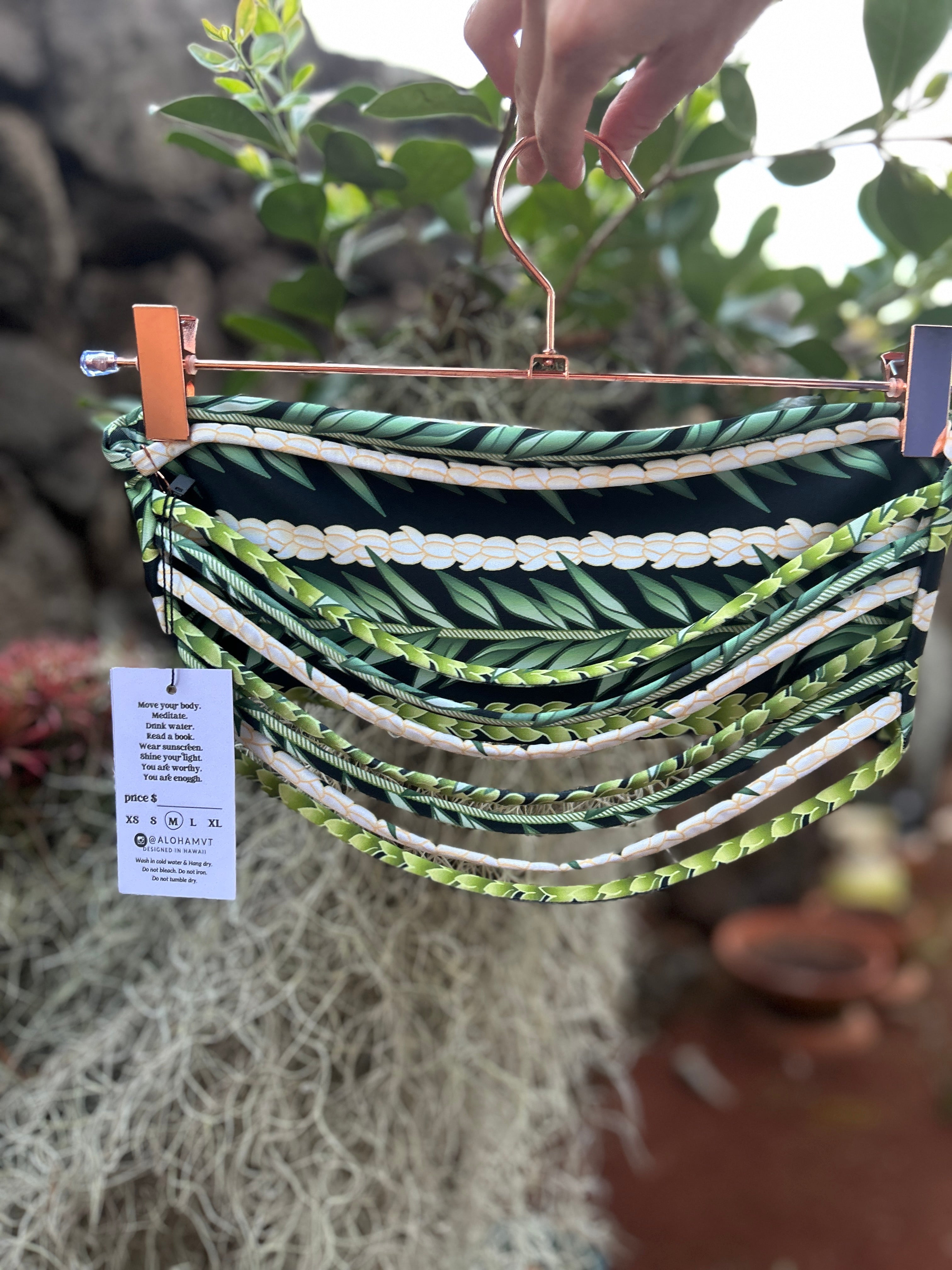 Maile lei strand tube top