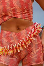 SUN-KISSED LEI SHORTS